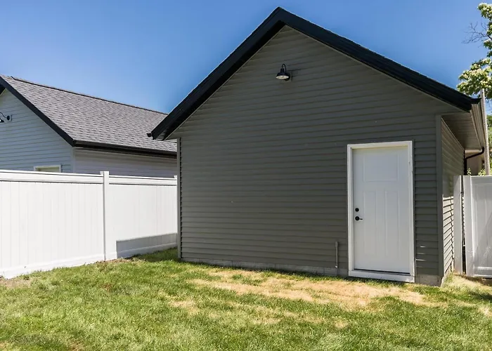 Burnett Cottage - Og