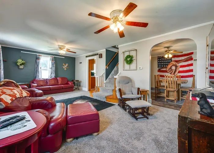 Cozy Iowa Getaway W/ Patio & Fenced-In Yard!